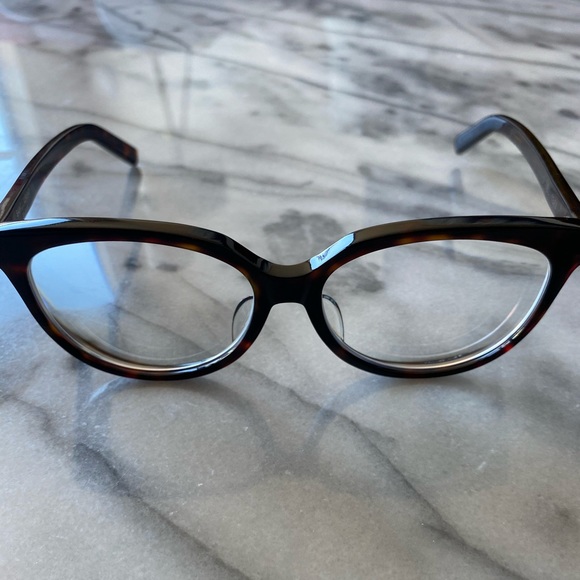 Authentic Saint Laurent tortoiseshell glasses - Picture 2 of 9